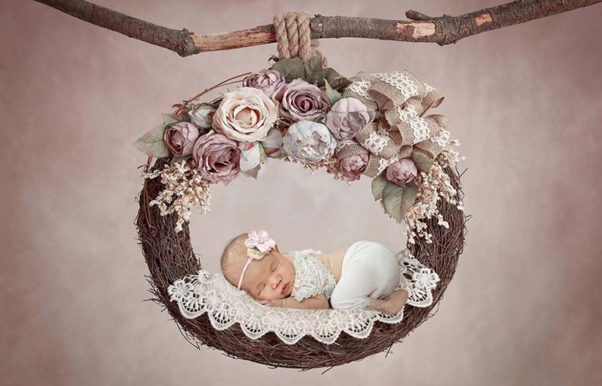 Newborn baby pictures in Portland