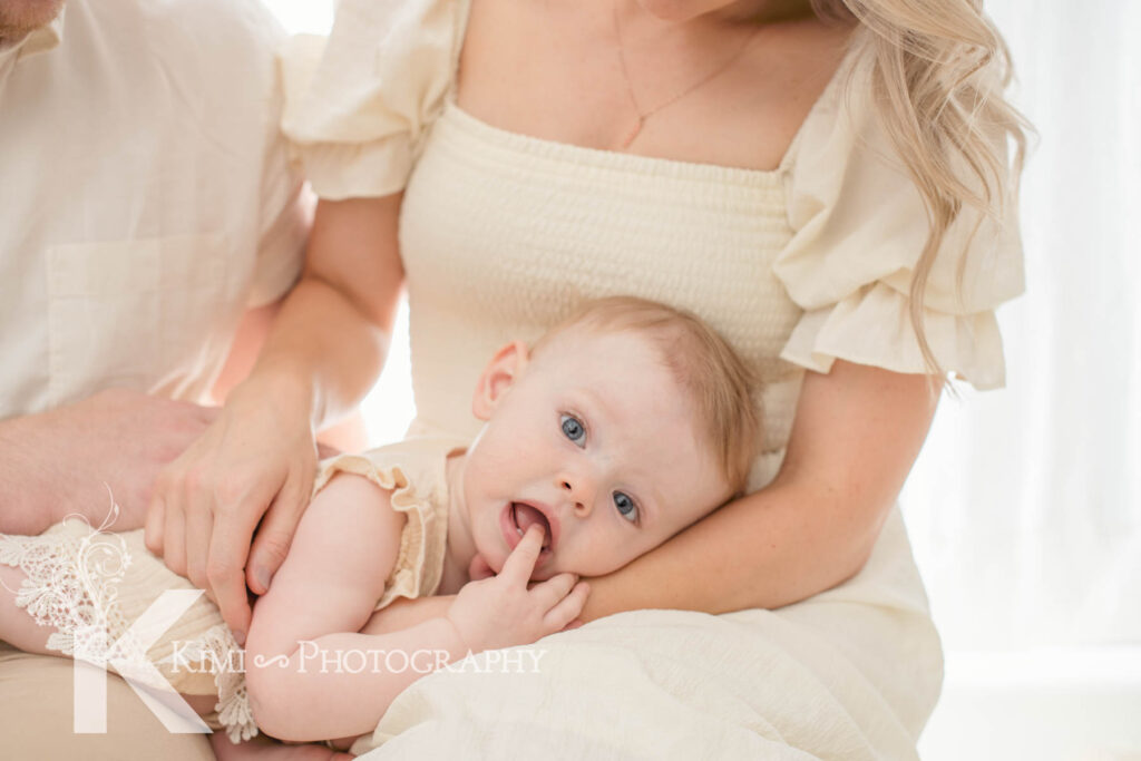 Kimi Photography in Portland is a professional and experienced newborn and baby photographer