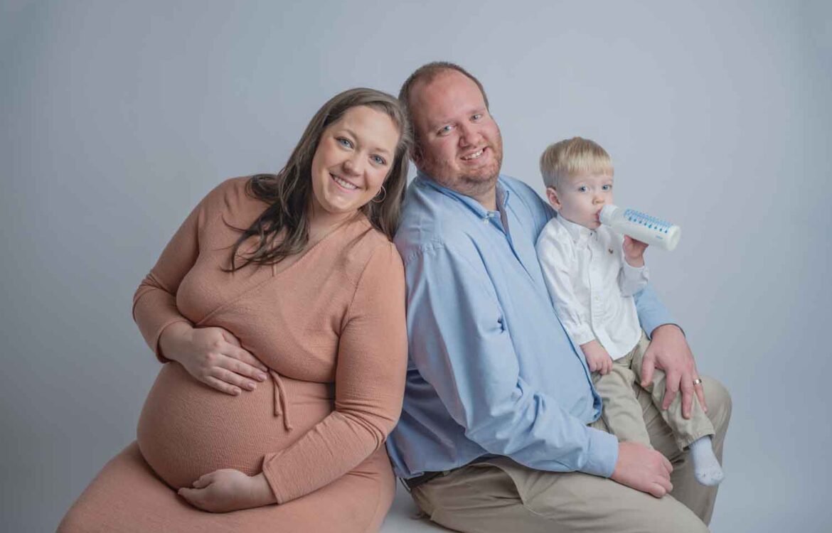 Portland Maternity Session with an under 2 years old